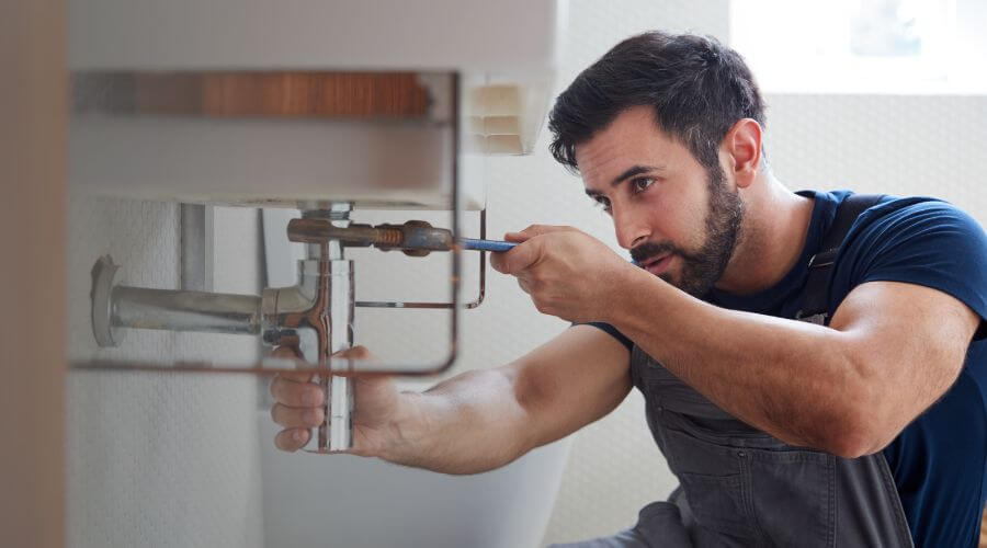 Professional water heater installation services in Trinway, OH